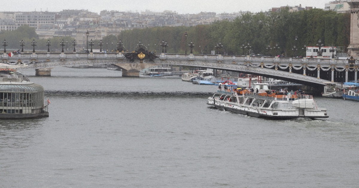 セーヌ川、やっパリ汚い？ 五輪で水泳、対策急ぐ | 毎日新聞
