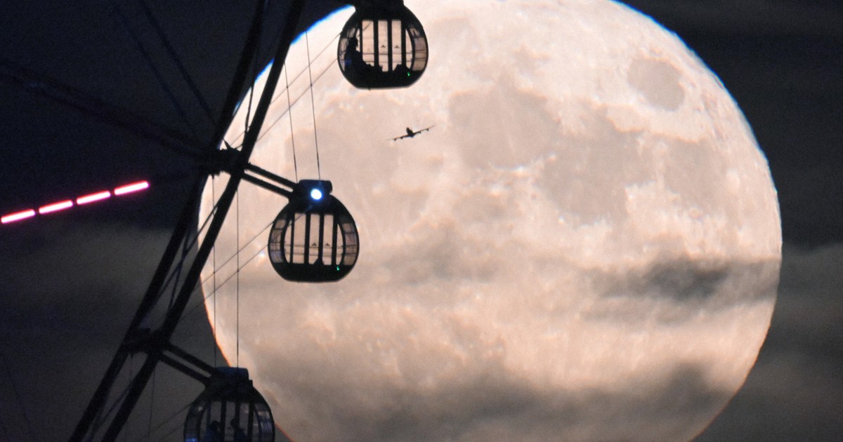 Rare blue supermoon observed in Japan on Aug. 31 - The Mainichi