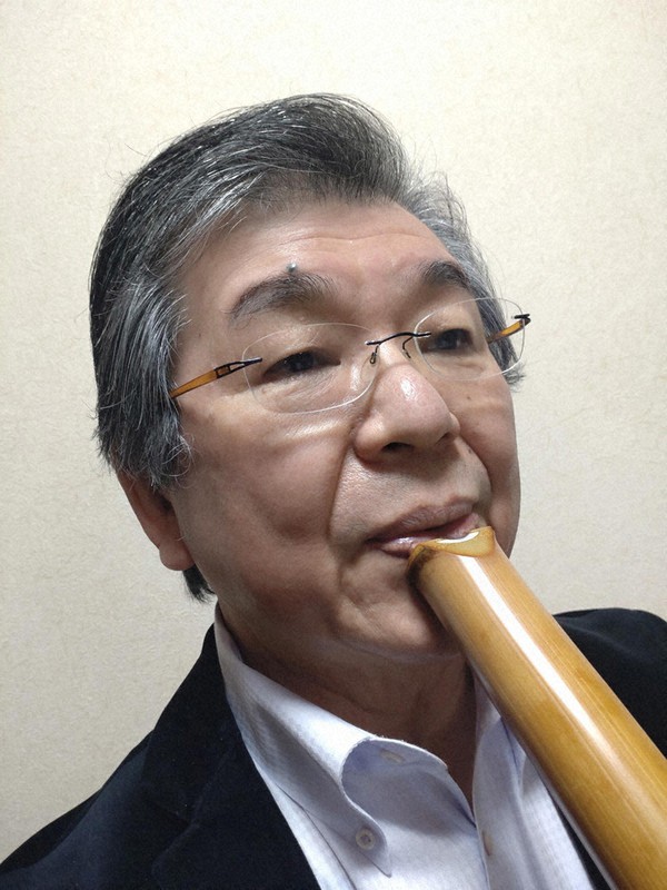 尺八の奥深さ、垣間見る 人間国宝の演奏家、三重で9日公演 記者も