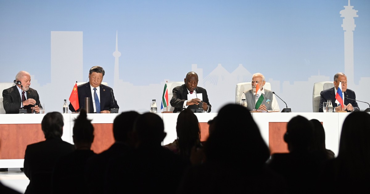 BRICS：6カ国新加盟で高まるBRICSの地政学リスク 藤和彦 | 週刊