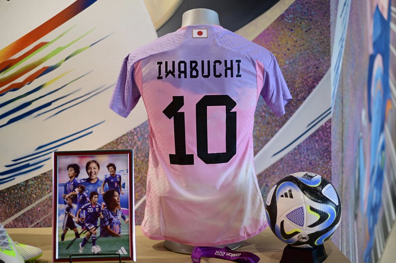 元サッカー女子日本代表「なでしこジャパン」 岩渕真奈さん引退会見