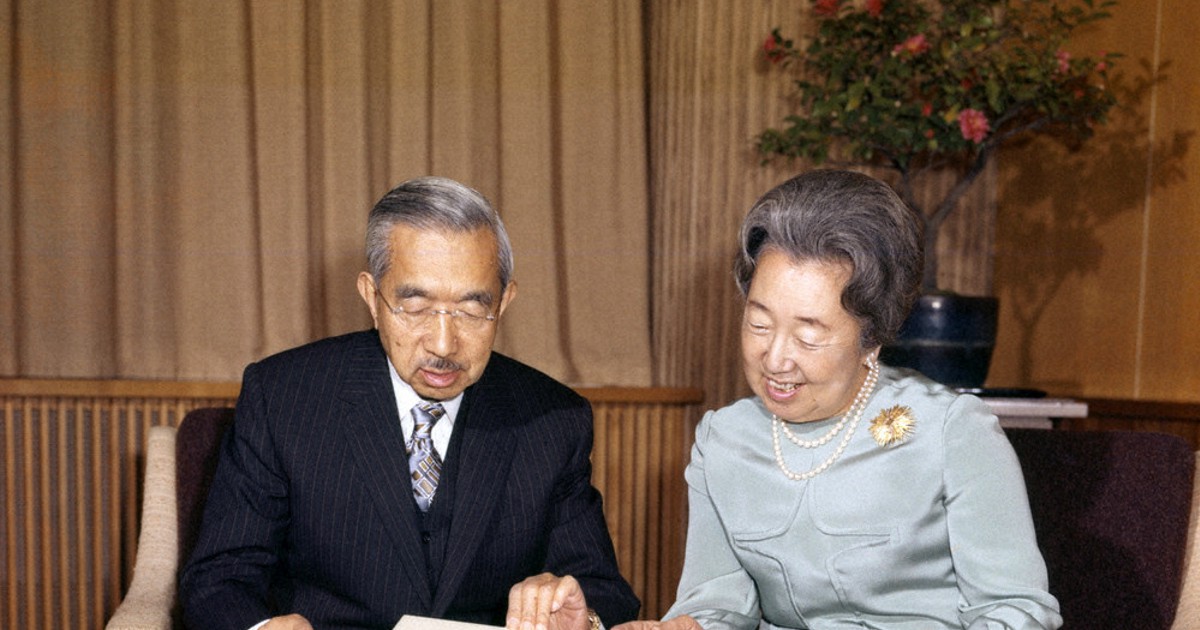 皇室：昭和天皇支え、激動の生涯 「香淳皇后実録」25年3月完成へ