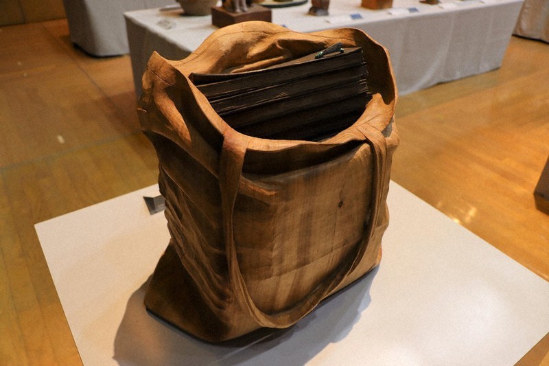 公募展木彫フォークアートおおや」 愛知・渡辺さん、文科大臣賞 養父