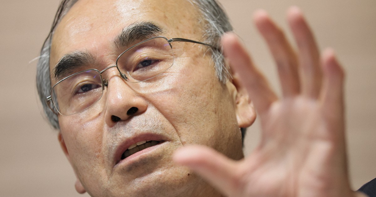 インタビューに答える沢本光男氏＝東京都千代田区で2023年9月12日、和田大典撮影