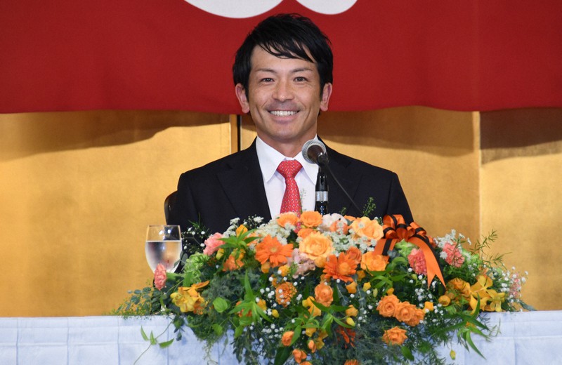 18年間は「100熱男」 松田宣浩選手、らしさ全開の引退会見 | 毎日新聞