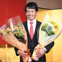 18年間は「100熱男」 松田宣浩選手、らしさ全開の引退会見 [写真特集1