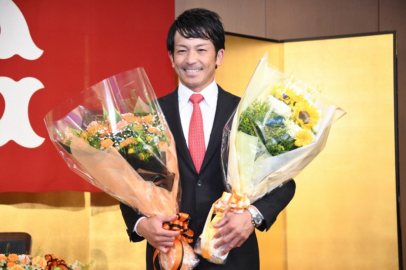 18年間は「100熱男」 松田宣浩選手、らしさ全開の引退会見 [写真特集1