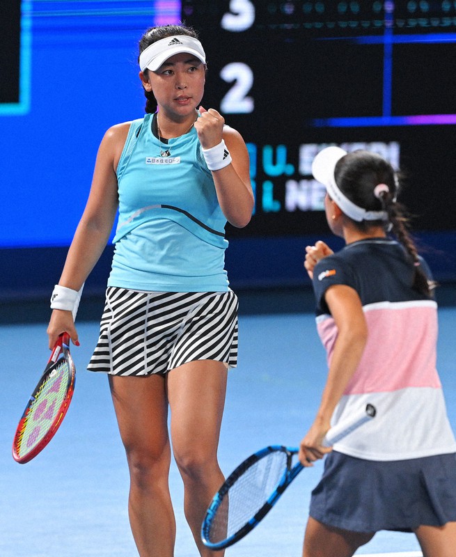 女子テニス 穂積・二宮組は準優勝 東レ・パンパシフィックOP [写真特集