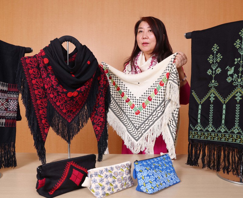 パレスチナ刺繍入りストール