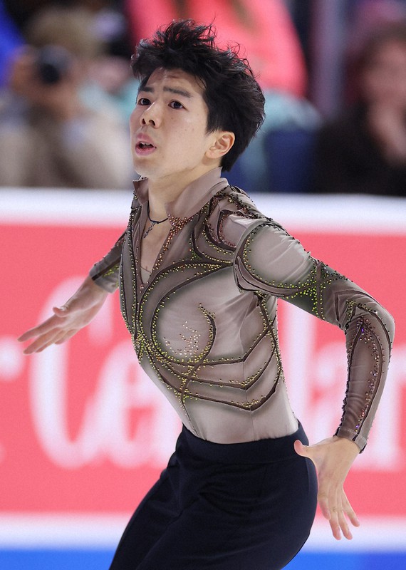 男子フリーで演技する佐藤駿＝米アレンで2023年10月21日、猪飼健史撮影