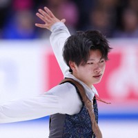 男子フリーで演技する吉岡希＝米アレンで2023年10月21日、猪飼健史撮影