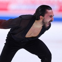 男子フリーで演技するフランスのケビン・エイモズ＝米アレンで2023年10月21日、猪飼健史撮影