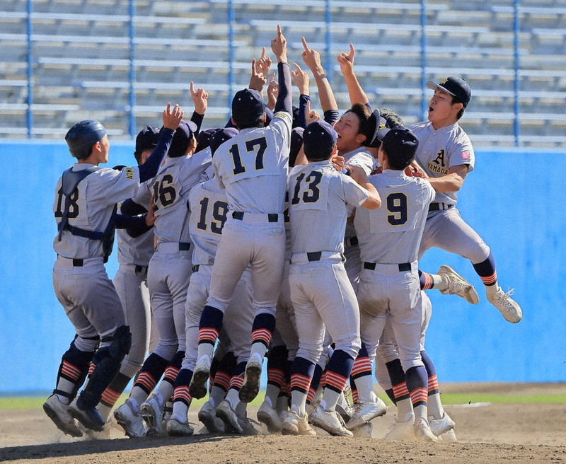 秋季高校野球：秋季東北地区高校野球大会 青森山田、8年ぶりV
