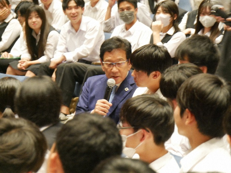 深い歴史、最高の仲間 韮山高150周年、1100人出席し祝う ／静岡 | 毎日新聞