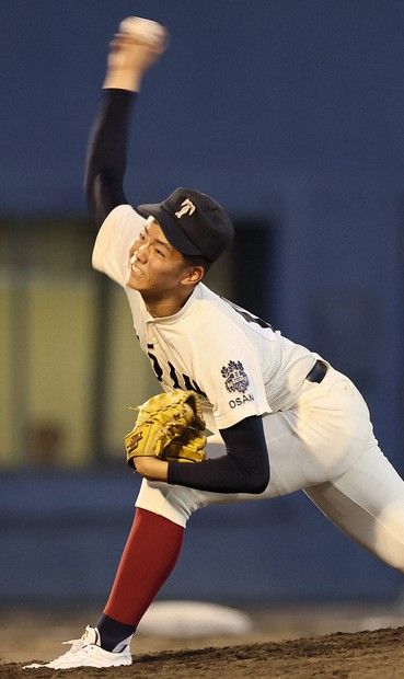 大阪桐蔭　野球　ウェア　森 大阪桐蔭・森陽樹「150キロ以上は絶対に出す」聖地と同じ誕生日