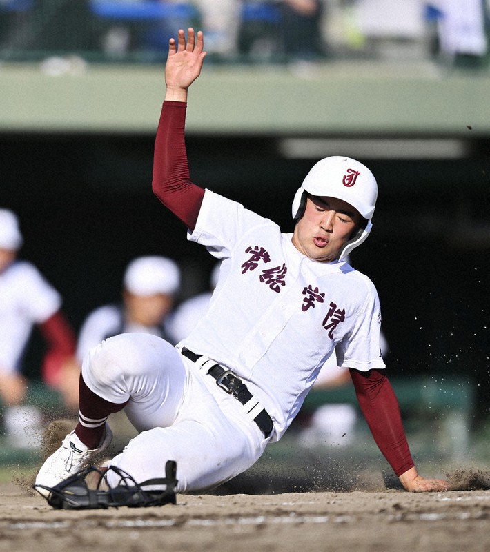 秋季高校野球：秋季関東地区高校野球大会 常総学院、準決勝敗退 作新