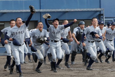 京都外大西が4強 履正社破る 高校野球秋季近畿大会 | 毎日新聞