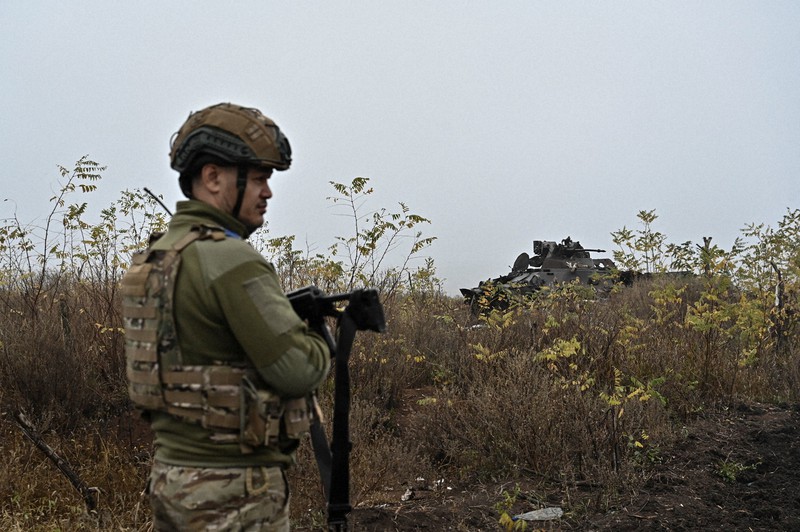 表彰式攻撃でウクライナ兵19人死亡 ゼレンスキー氏「避けられた