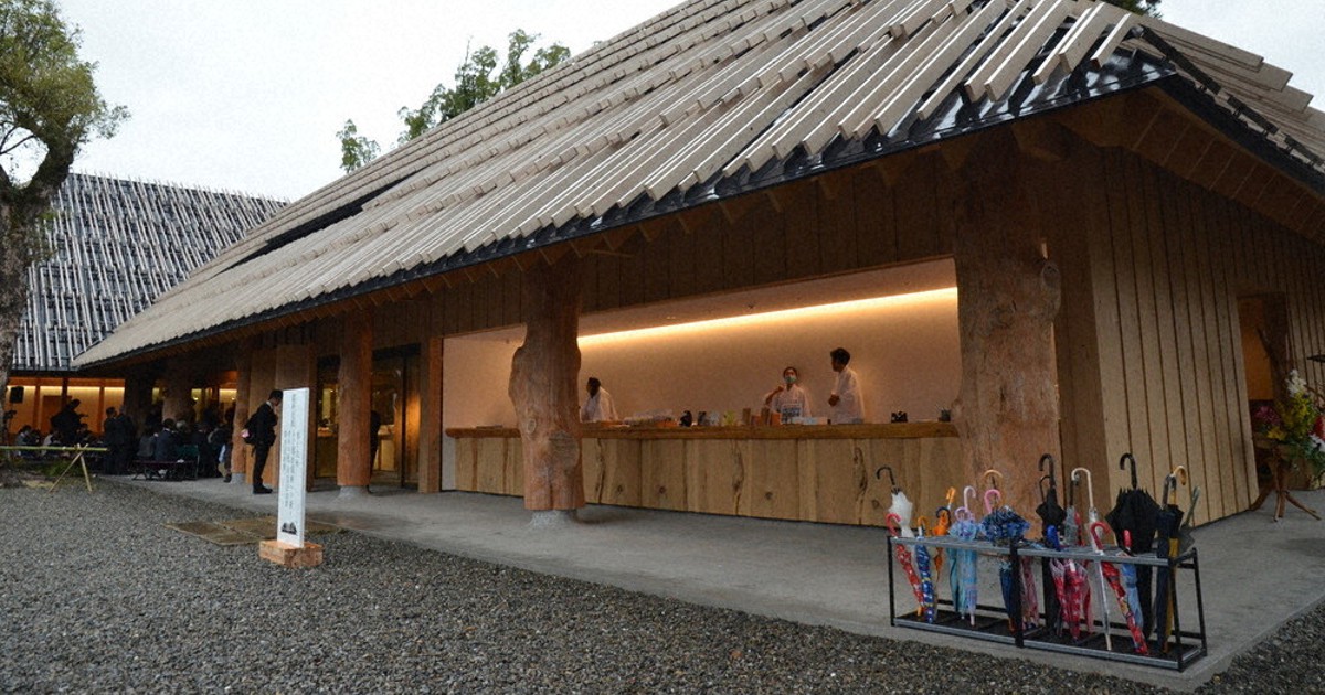 【中古】 「国宝」青井阿蘇神社/熊本日日新聞社/福川義文 中古】 「国宝」青井阿蘇神社 / 福川義文 / 熊本日日新聞社