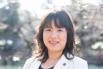 山崎新弁護士＝本人提供