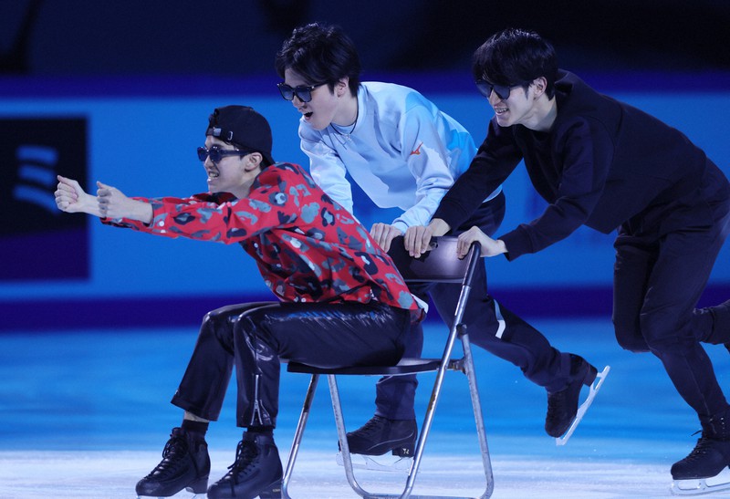 吉田陽菜や宇野昌磨ら、軽快にエキシビション フィギュア中国杯 | 毎日新聞