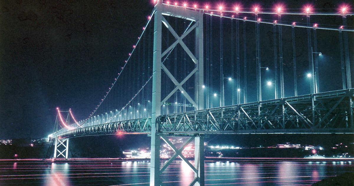 開通50年の関門橋 地元写真家のカメラ人生変えた出会い | 毎日新聞