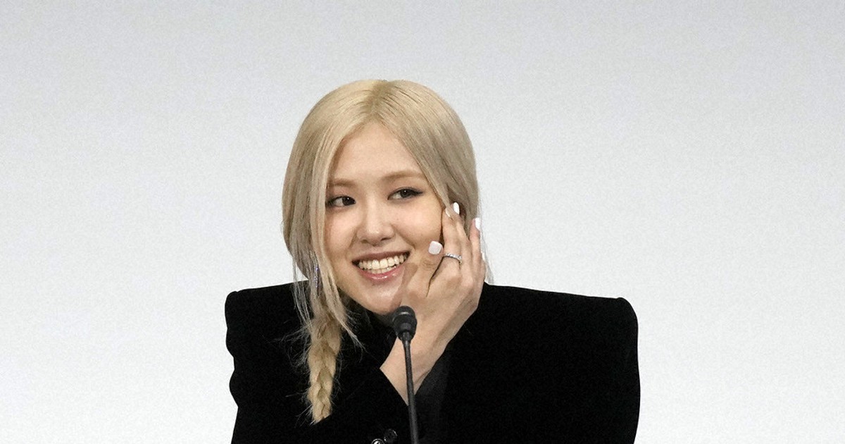 Kpop star Rose joins first lady Jill Biden to talk mental health Kpop star Rose joins first lady Jill Biden to talk mental health