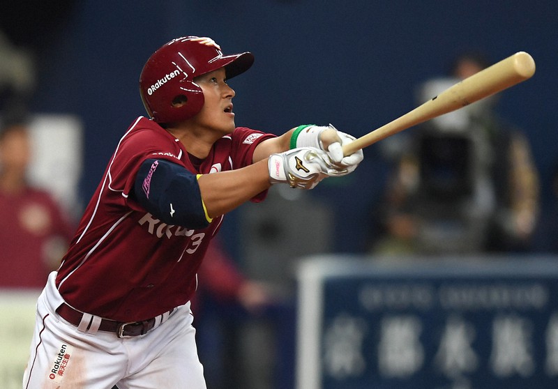 プロ野球・楽天 銀次引退 活躍振り返り [写真特集1/15] | 毎日新聞