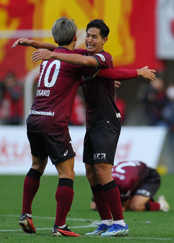 ヴィッセル神戸 J1初優勝 メタルグラフィ A3 ヴィッセル神戸がJ1