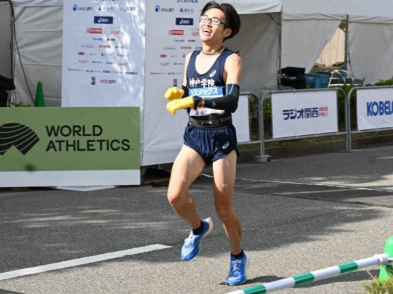 大学倶楽部・神戸学院大：「神戸マラソン2023」に学生が多数出走、学生
