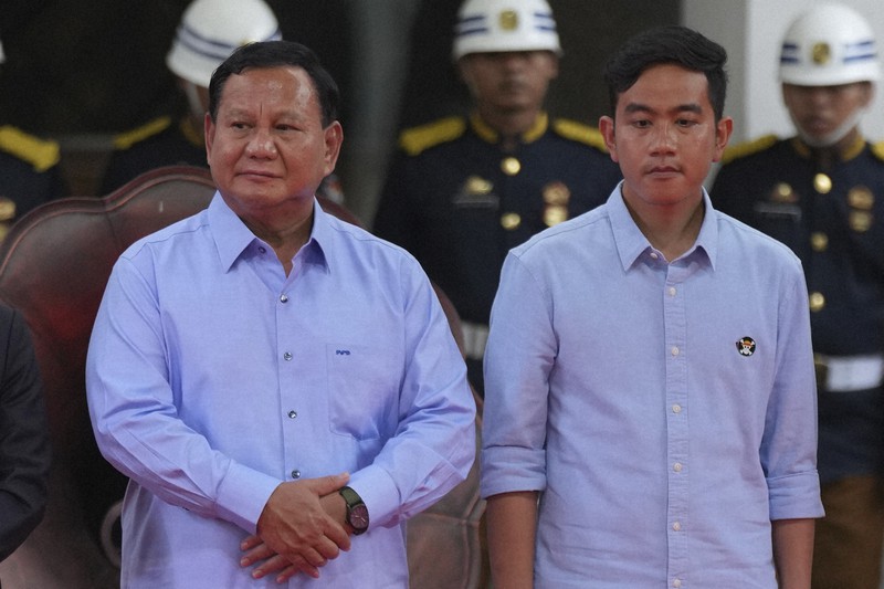 ジョコ氏長男とタッグ、元ライバルが優位 インドネシア大統領選 | 毎日新聞