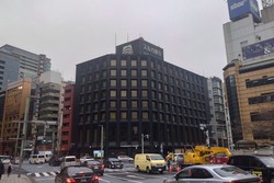 スルガ銀行東京支店＝東京都中央区で2023年11月17日、今沢真撮影