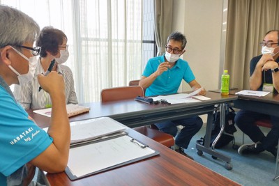 森さんが顧問を務める社会福祉法人「舟伏」では、精神障害のある当事者たちが自らの経験を地域の人や専門職らに伝える活動をしている＝岐阜市で2023年9月16日午後1時20分、加藤沙波撮影