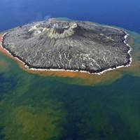 硫黄島 硫黄島 ｜ 小笠原村公式サイト