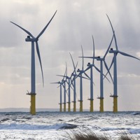 2022年12月に商業運転を開始した洋上風力発電所＝秋田県能代市で2023年1月6日午後2時28分、猪森万里夏撮影