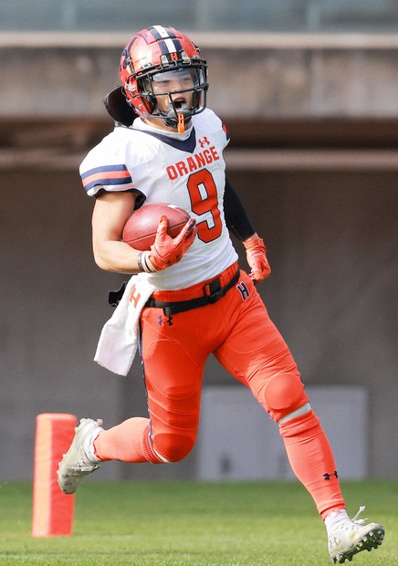 守備の要」の法大DB鵜沢祐貴、勝利導く 全日本大学アメフト | 毎日新聞