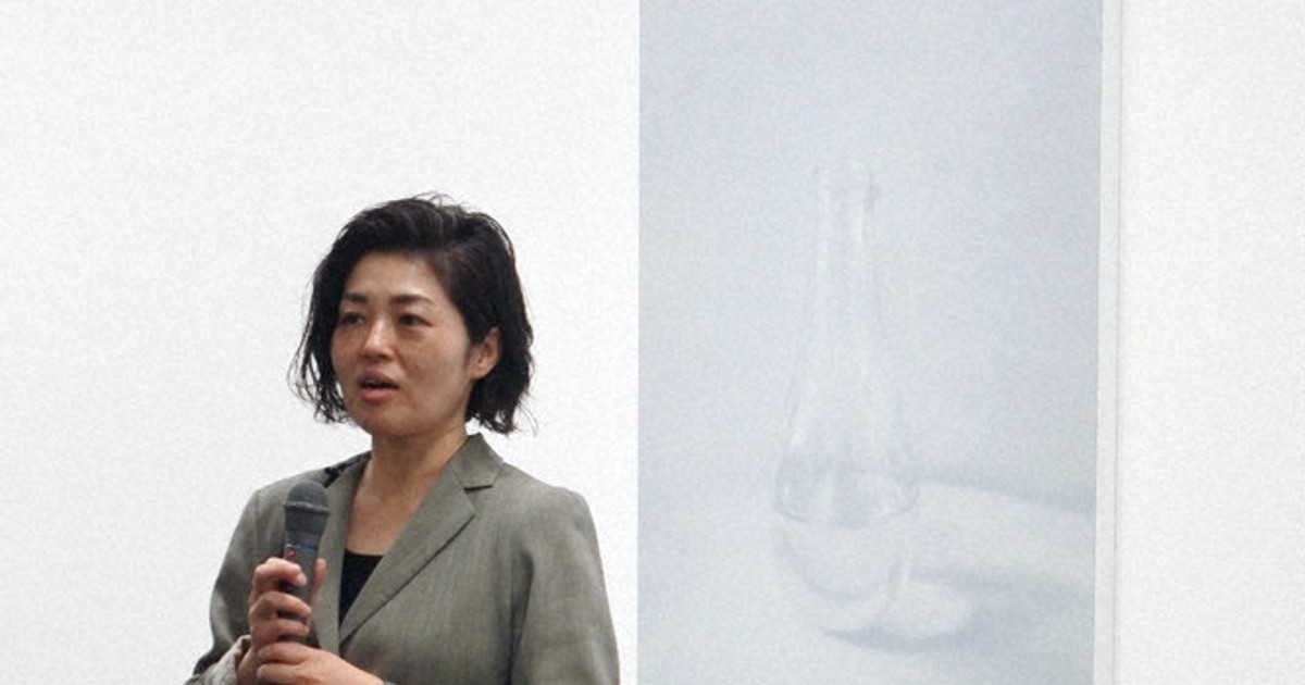 異なる表現 想像力刺激 広島市現代美術館「ガラスの器と静物画」展
