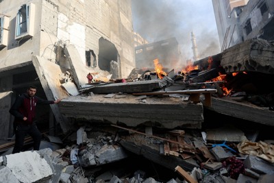 イスラエル軍、作戦開始後「最も激しい攻撃」開始 民間人被害が増加