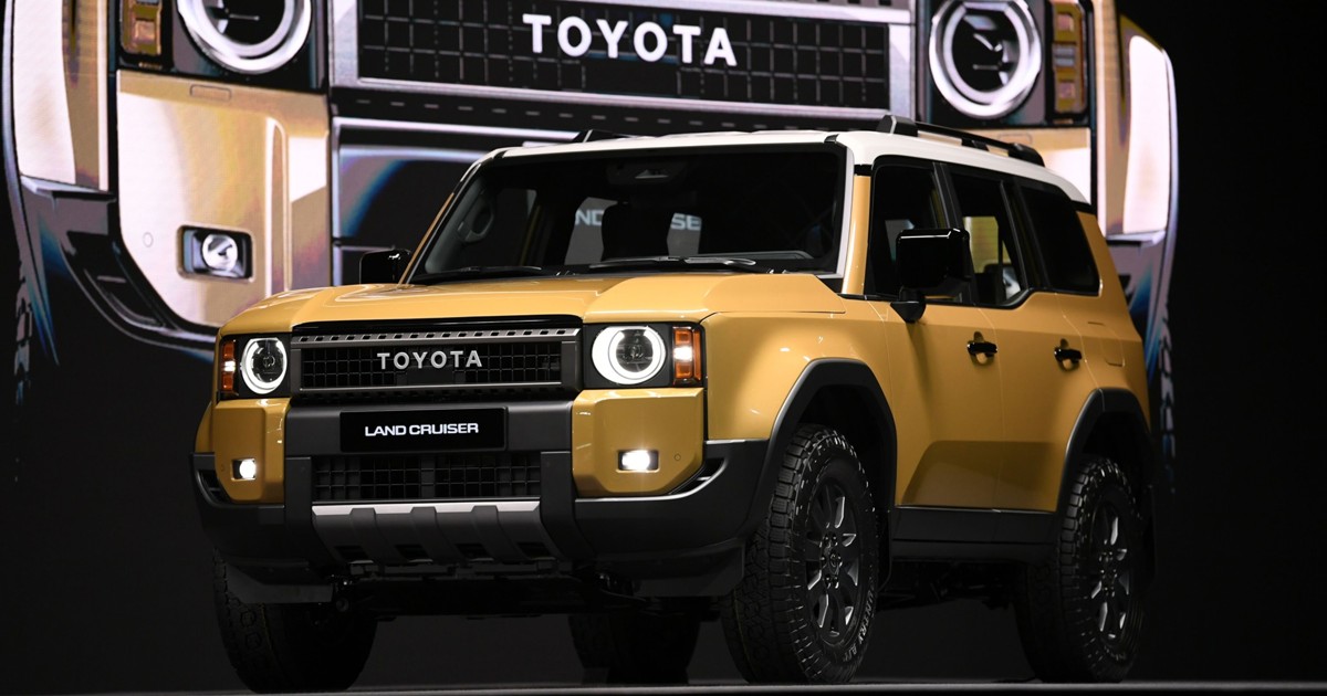 日本経済総予測2024：最高益トヨタの冷静な戦略 EV市場急減速の影響