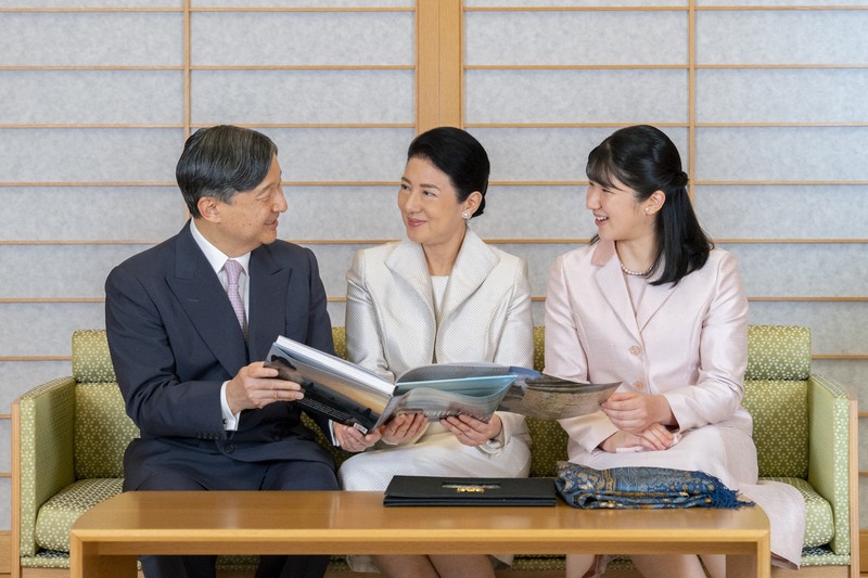 あどけないが、助けてくれる」愛子さま成長実感、皇后雅子さま60歳