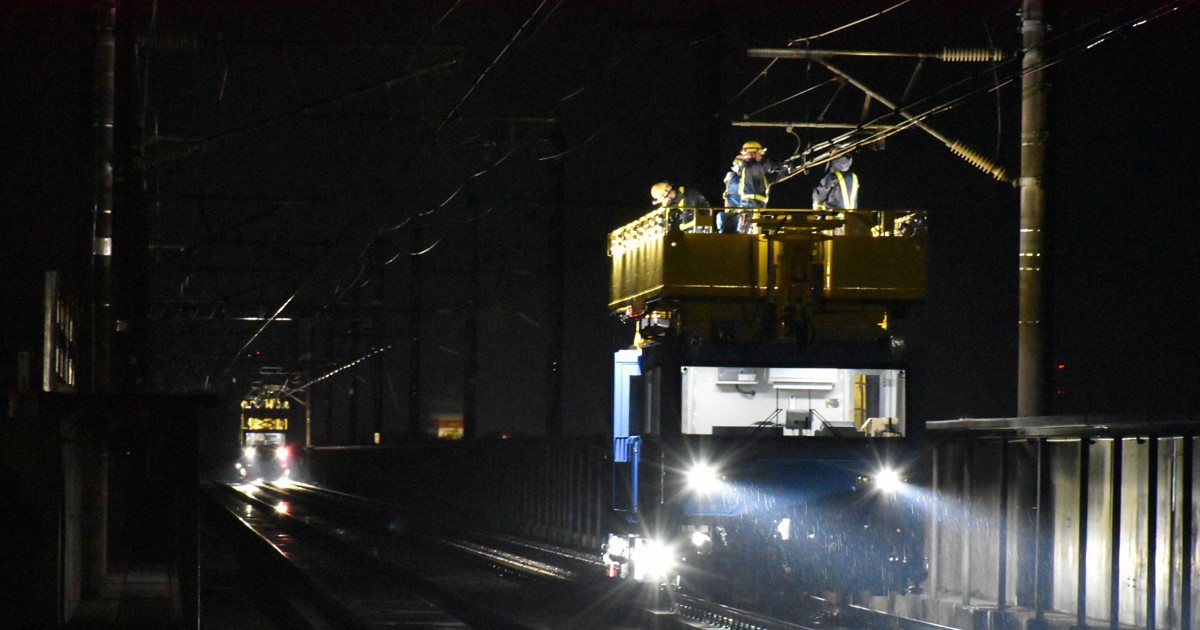 夜間の作業、急ピッチで進行中 上越新幹線の架線張り替え JR東 [写真
