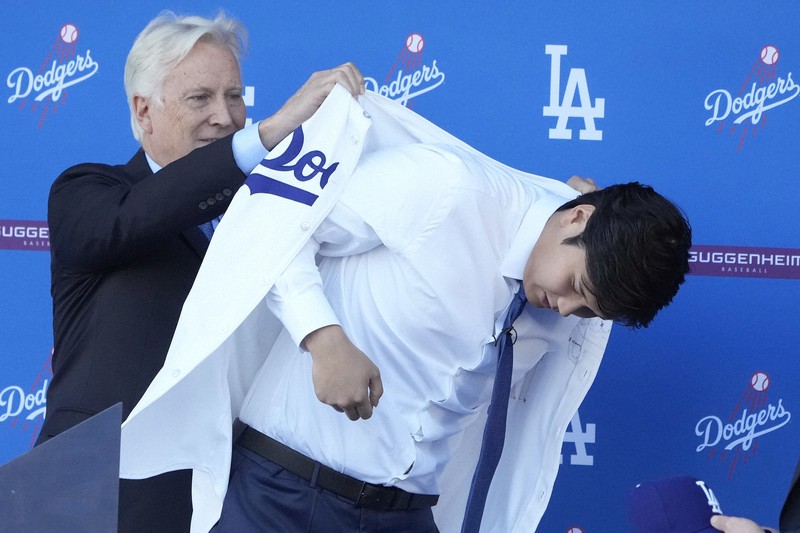 超貴重 【New York Post 大谷翔平 ドジャース移籍決定記念号】 超貴重 【New York Post 大谷翔平 ドジャース移籍決定記念号】 大谷