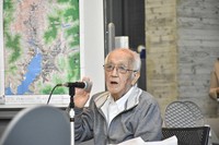 A-bomb survivor Shohei Tsuiki tells of his experiences to members of the third meeting of the International Group of Eminent Persons for a World without Nuclear Weapons in the city of Nagasaki on Dec. 8, 2023. (Mainichi/Hiroyuki Takahashi)