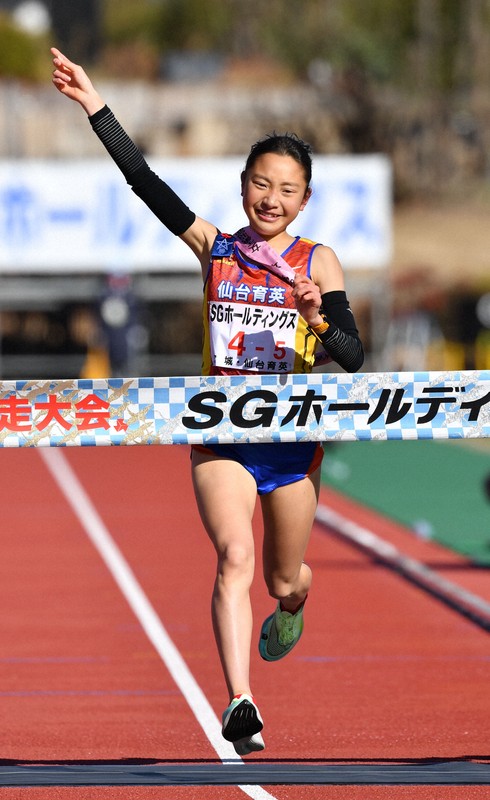 第33回全国小学生陸上女子 全国高校駅伝歴代優勝校・女子 [写真特集1/36] | 毎日新聞