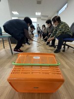 診療所の一角にオープンしたジムは交流の場にもなっている＝花戸さん提供