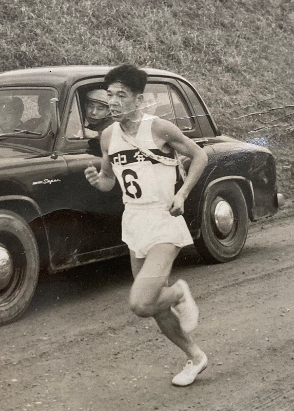 最前線からの箱根駅伝論 最前線からの箱根駅伝論 | 原 晋 |本 | 通販 | Amazon