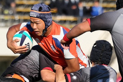 中部大春日丘 体格のハンデを速さという武器に 全国高校ラグビー