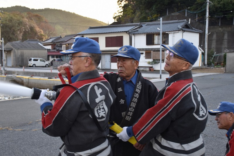 Ｗワイマールドイツ軍＊バイエルン＊消防永年勤続２５年章（実物） 担い手不足で「死ぬまで消防団員」 ドイツに学ぶ存続のヒント