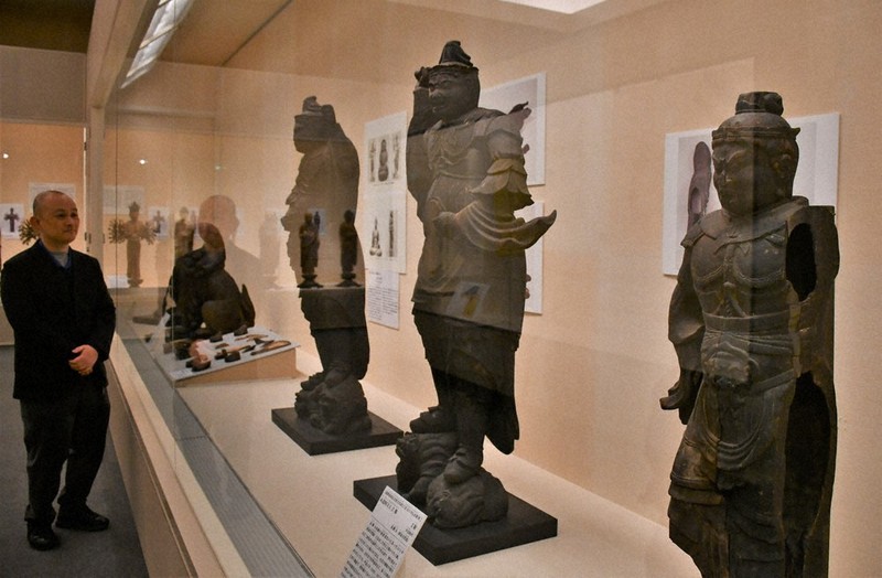 形あるもの永遠に 歴民博、修復文化財を展示 技法も紹介 「美」再生