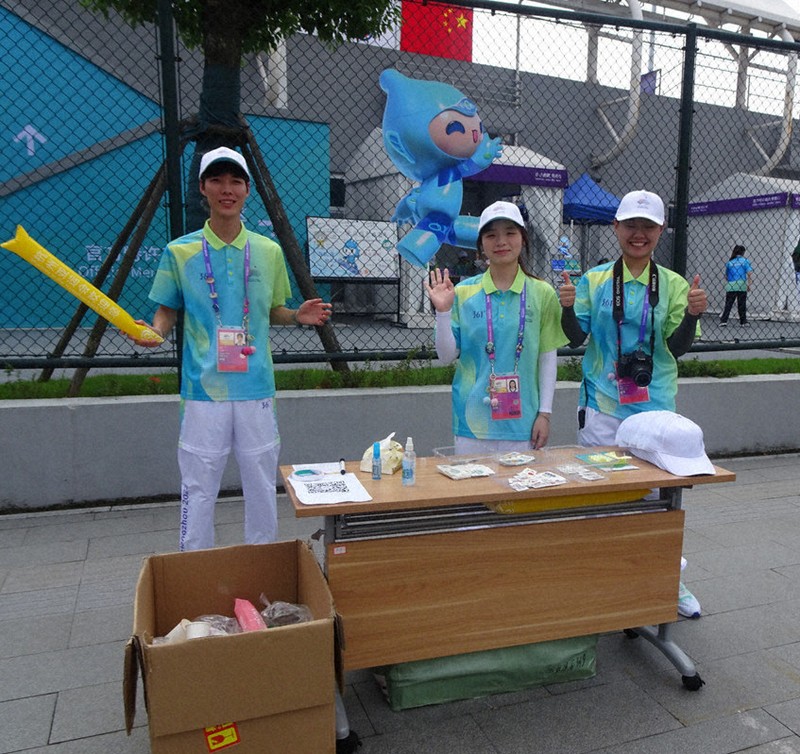 東京2020 オリンピック・パラリンピック　ボランティアグッズ 東京オリンピック・パラリンピック ボランティア用ユニホームを